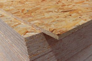 Apakah OSB lebih kuat dari Plywood?