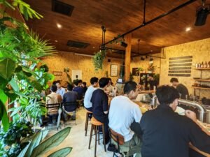 osb untuk kafe estetik dengan desain interior industrial